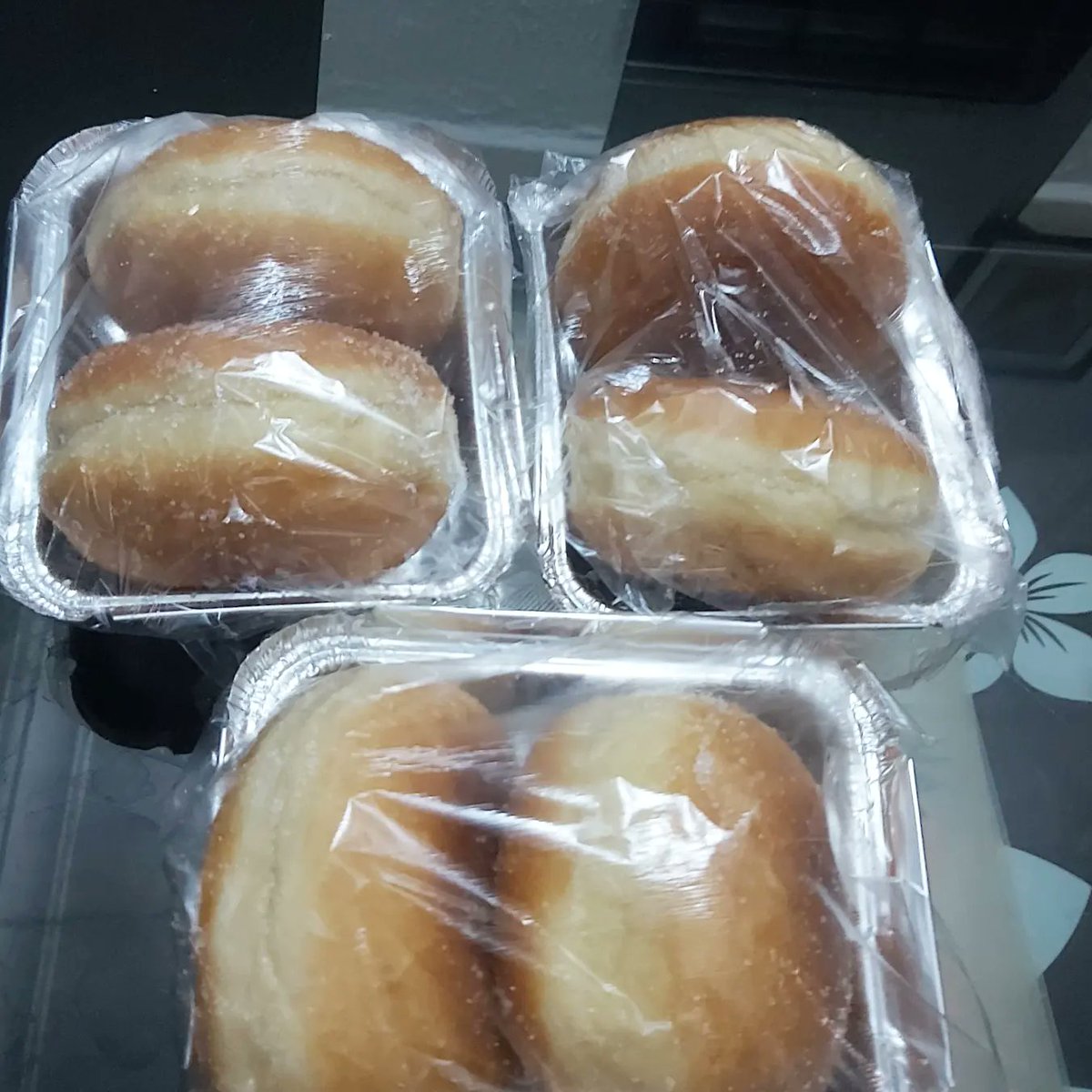 ebert264's tweet photo. It's been awhile here!
We are back and better with our yummy cakes,pastries &amp; smallchops 
#Akuretwittercommunity
#ondotwittercommunity https://t.co/vfArkdJysI