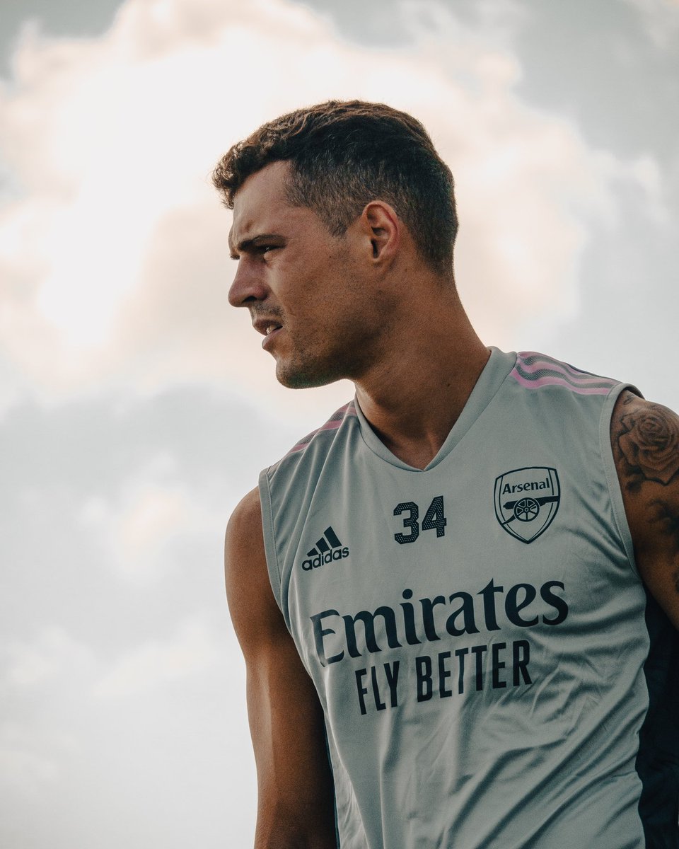 Since I’ve been photographing football professionally-only one player has ever approached me without any prior knowledge, asked how I am, and wished me good luck for the season. 

That player was Granit Xhaka. It’s been an honor 🫶📸