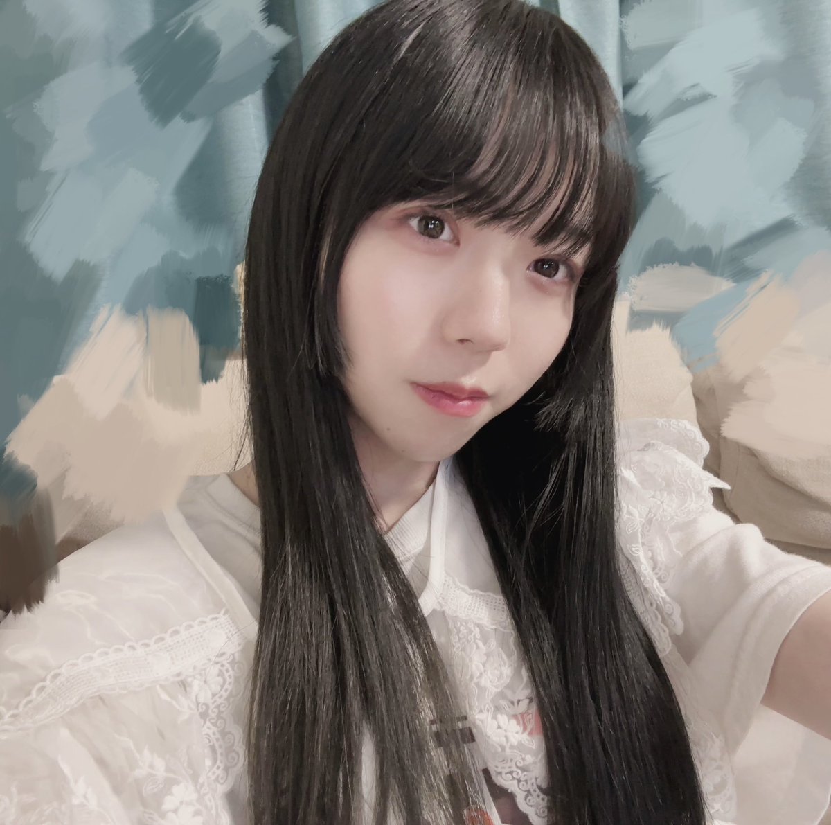 オンラインガチャありがとう
楽しかったです　大当たりも引けたし満足　帰ります https://t.co/u9VA3YTNiT