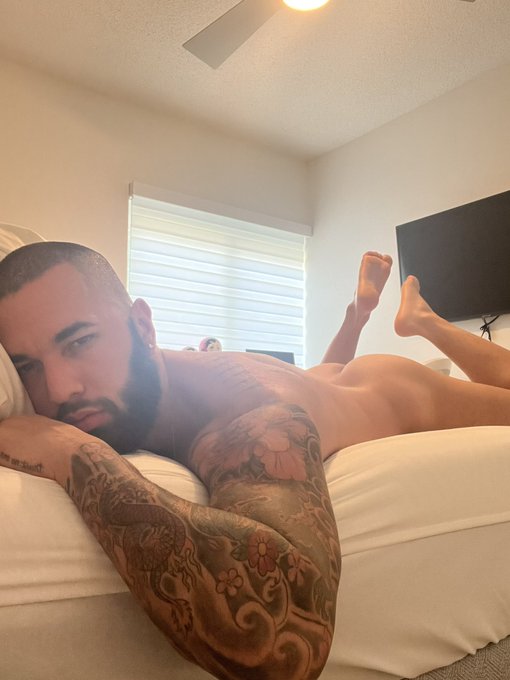 💤 https://t.co/Bfaf7dmk4N