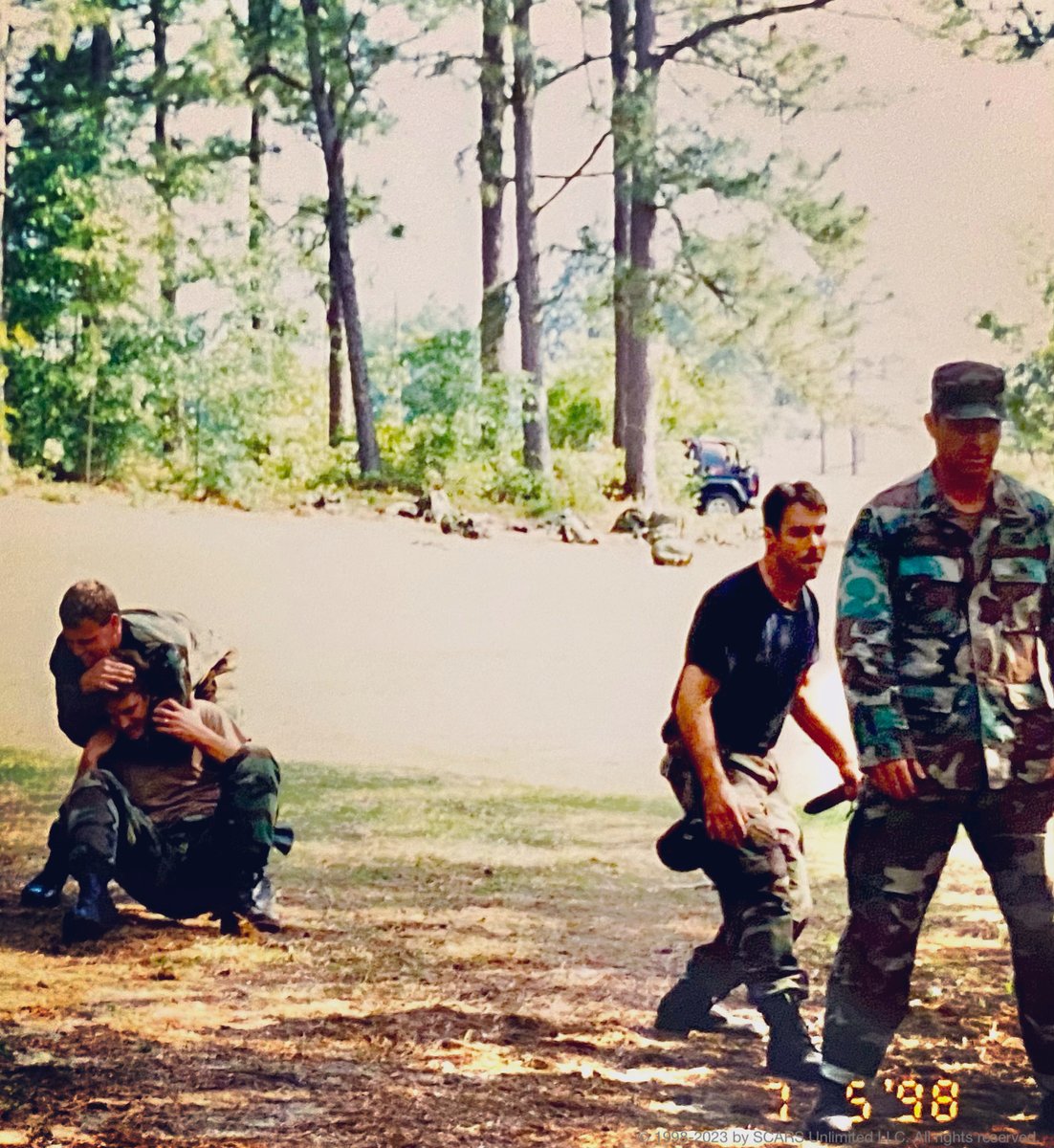 SCARSInstitute's tweet image. Unleash your full potential today with SCARS and gain the knowledge, skills and mental awareness to keep you safe in any situation! 

#selfdefense #mentalfunction #learningskills #survival #knowledgetoaction #scarstraining #firearm #tactics