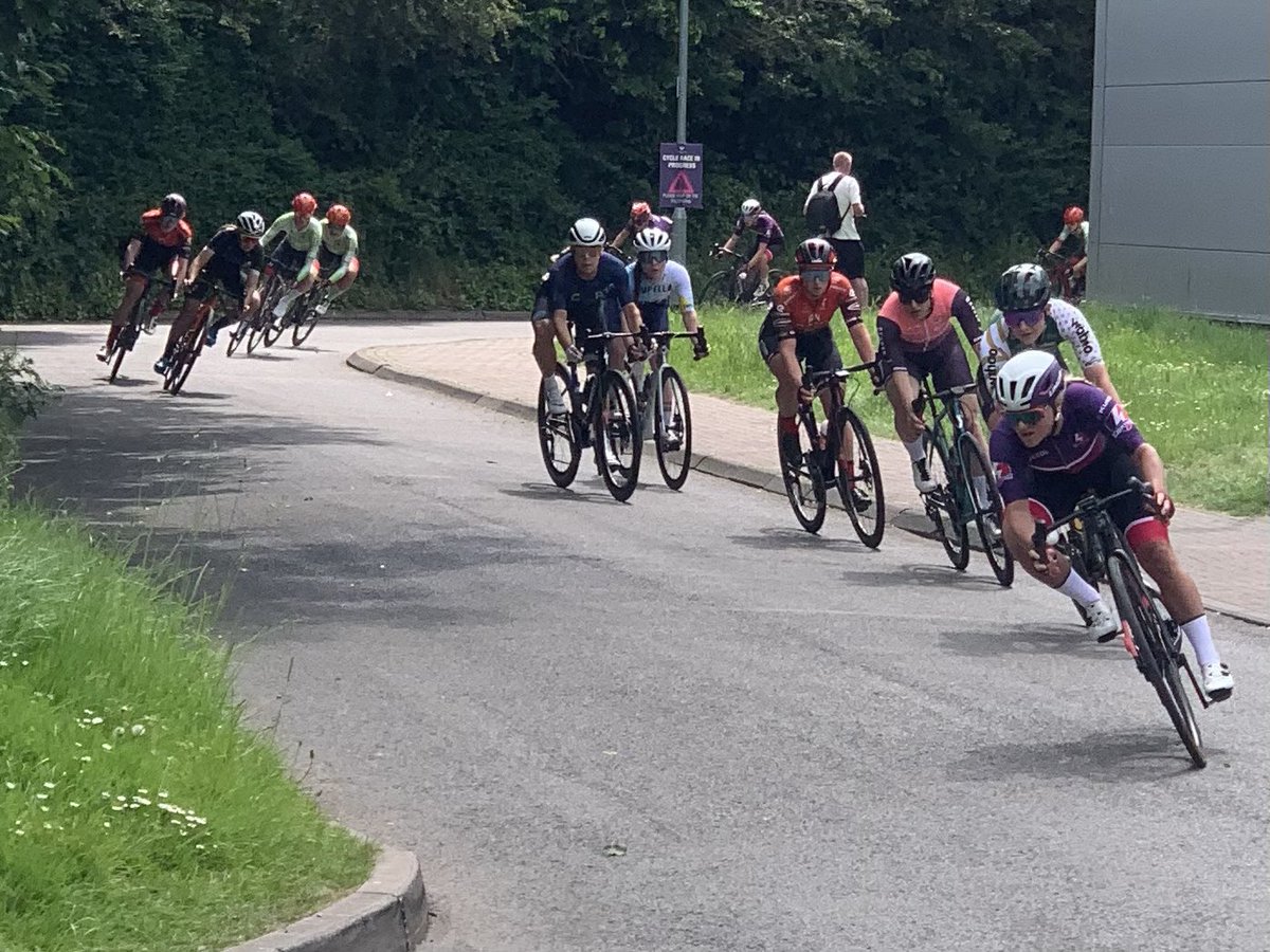 Duncan Walker tweet media