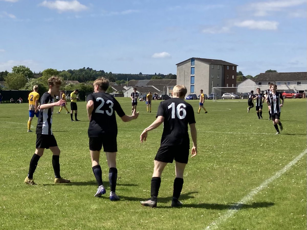 2006Swifts's tweet photo. Great conditions this morning to finish our league campaign with a 5-4 win vs Cupar Colts. Very good game and with only 11 available the boys put in a terrific shift. 👍⚽️ https://t.co/1DkYY9asHl