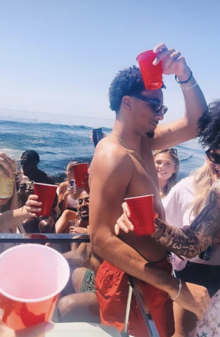 Kirsten Tanis tweet media