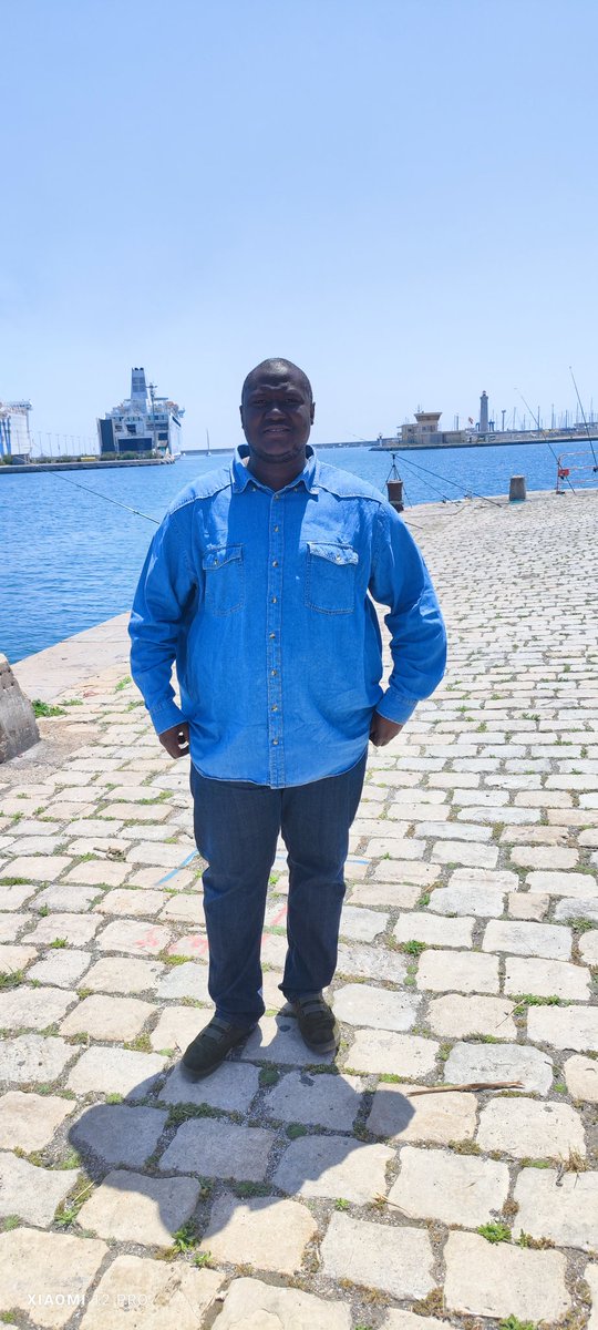 alimengr021's tweet photo. Port de Sète, Sud de France https://t.co/F3nQfylcX8