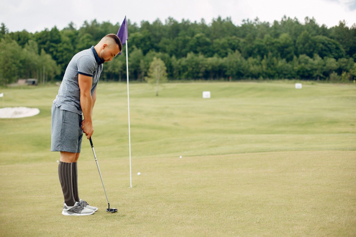 Planning on playing  more Golf this summer. 

Our Sankom Compression Socks will help with tired legs and improve your Blood Flow Circulation . 

Available On-Line from coffeyhealthcare.ie with FREE SHIPPING in Ireland.

  #Golf  #Compressionsocks #Golfclub #Golfwear