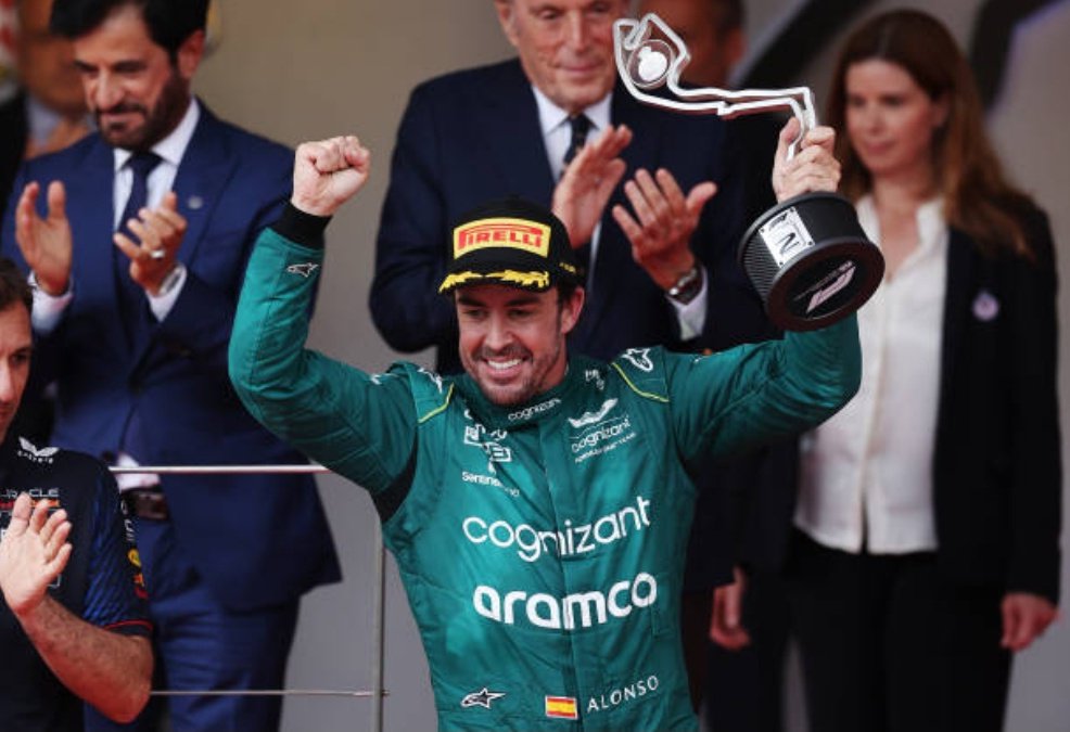 Alonso se convierte en el único piloto en la historia de la Fórmula 1 en subir al podio de Mónaco con 4 constructores diferentes.

Renault, McLaren, Ferrari y Aston Martin.

Piloto de leyenda. 🐐