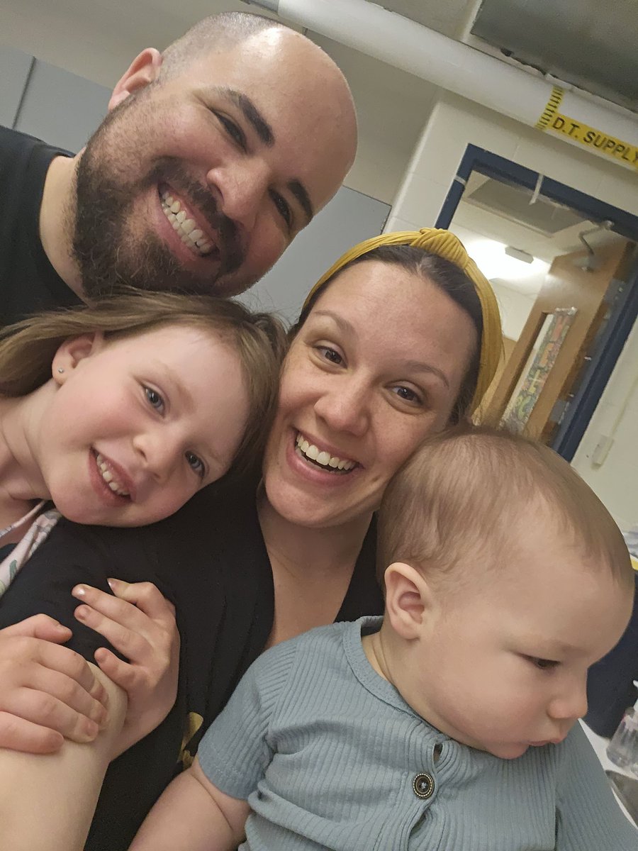 Mrs. Scolire tweet media