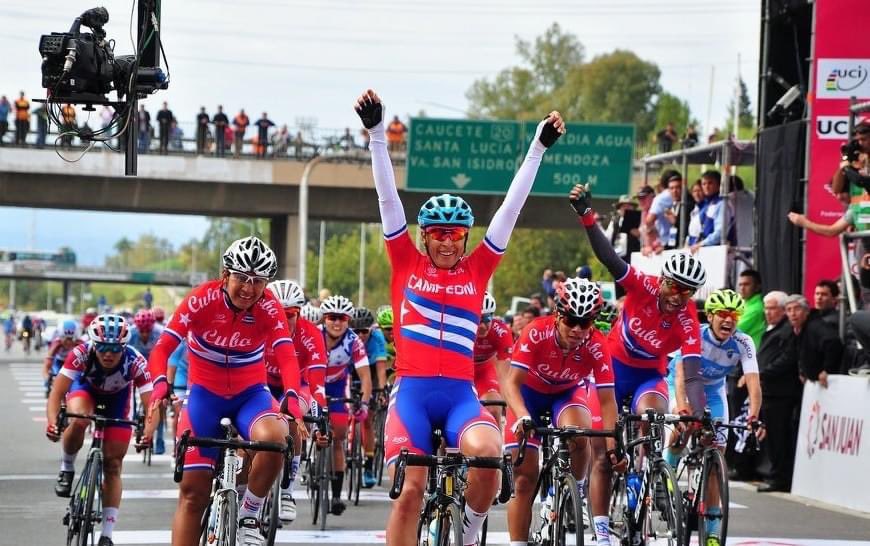 sondosalas's tweet photo. The Cuban Revolution of 1959 had a significant impact on the use of #bicycles in #Cuba. The new government recognized the importance of bicycles as a mode of transportation and began promoting their use. The #government provided subsidies for bicycle production.
.
.
#sondosalas https://t.co/eMyXseWDD6