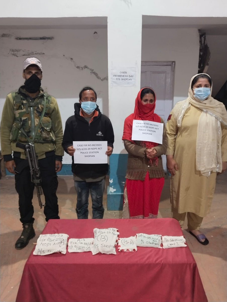 During Naka Checking at Habdipora near Pinjora,Shopian Police arrested husband wife,with two packets of Contraband #Canabis like substance weighing 748 grams. Case stands registered under #NDPS Act & investigation set into motion. @JmuKmrPolice @DigSkr @IPS_Tanushree