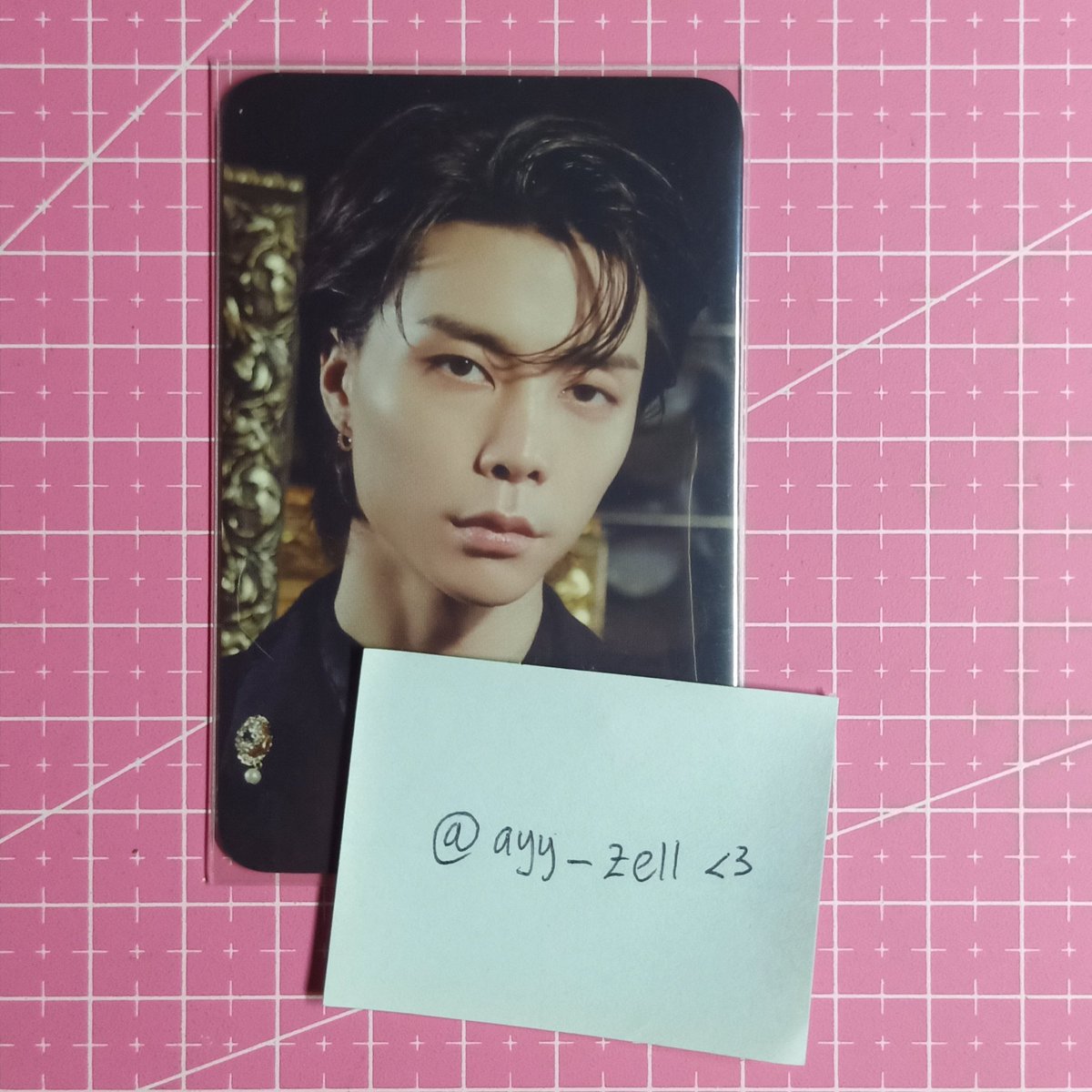 #.ZNCT15 (1pc)
wts lfb johnny photoframe the castle LG U+ limited edition pc only

condi: drive.google.com/file/d/1ysBntI…

START: 25K
KELIPATAN: 5K