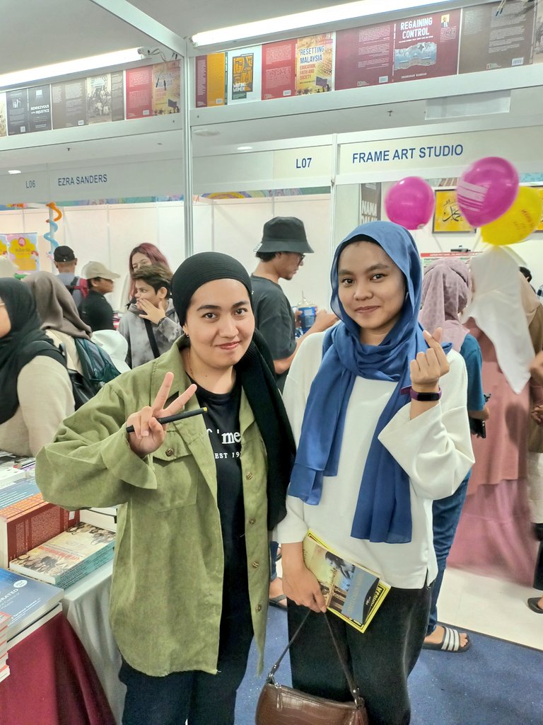 With a renowned author which also happens to be my chilhood bestie @naishahzainal #PBAKL2023 @GerakBudaya
