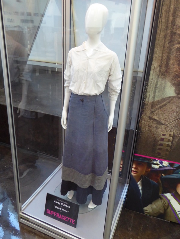 Celebrate #CareyMulligan's birthday with her movie costumes from #AnEducation #Suffragette & #FarFromTheMaddingCrowd on display  tinyurl.com/58rwu8xb