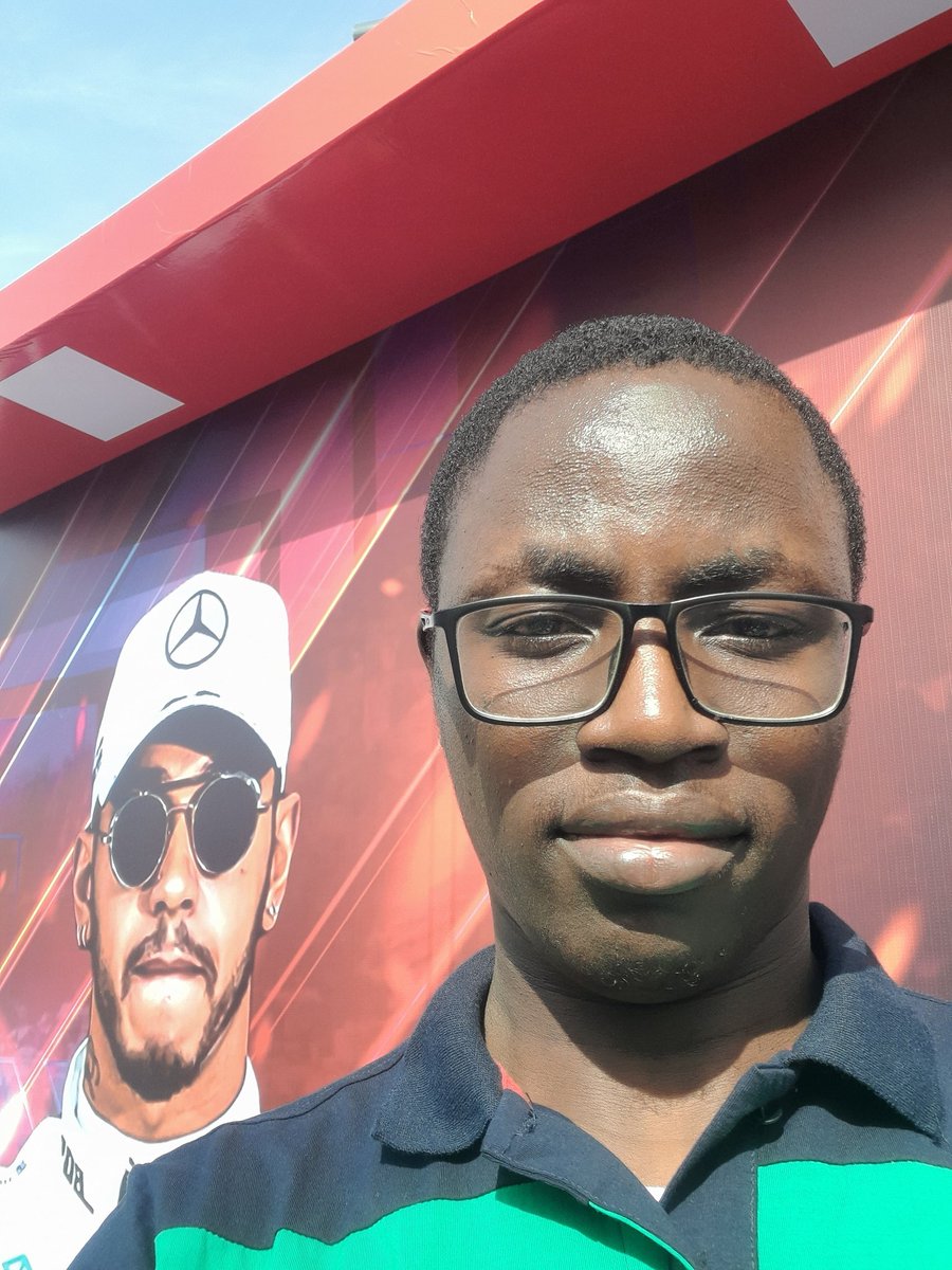 Really enjoyed it. Thank you boss. 
With imaginary Lewis Hamilton though https://t.co/UcVnPyx3DQ https://t.co/A5UoUTClvf