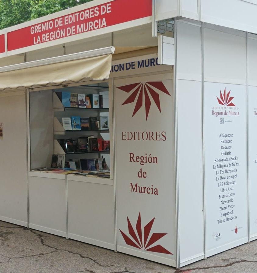 Recordad que estamos en la Feria del Libro de Madrid con el Gremio de Editores de la Región de Murcia (bloque 21 C, caseta 6). 

Pasad a visitarnos y si os gustan nuestros libros apoyadnos comprando alguno. (Y etiquetadnos si queréis para que podamos compartir vuestra imagen).