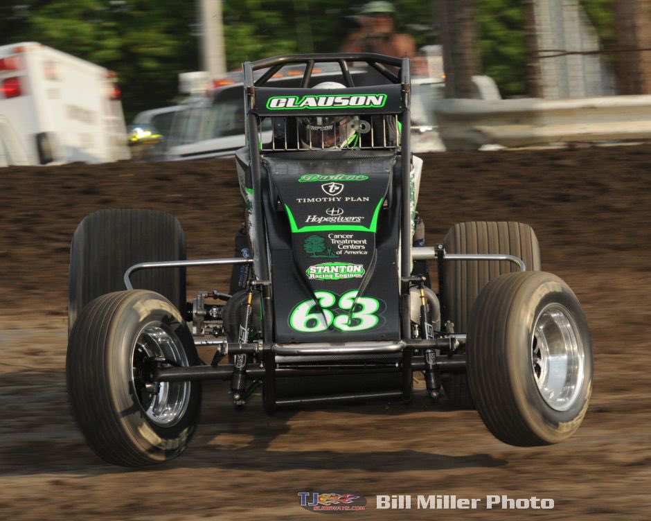 Walkapedia_'s tweet image. Time for my favorite yearly reminder:

Don’t forget that in 2016 Bryan Clauson led laps at the #Indy500 and won a Sprint Car race at @KokomoSpeedway in the same day.

Absolute badass.