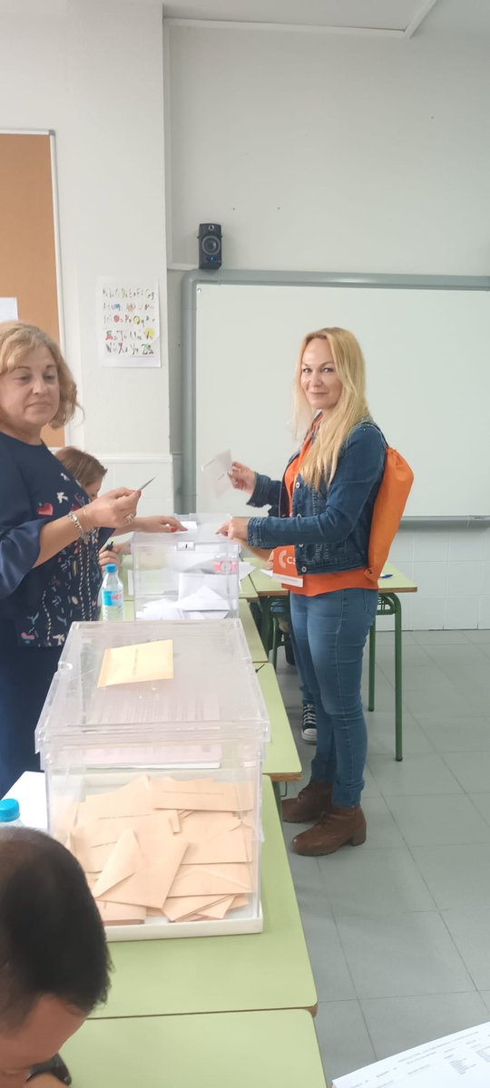 Cs Velilla de San Antonio tweet media