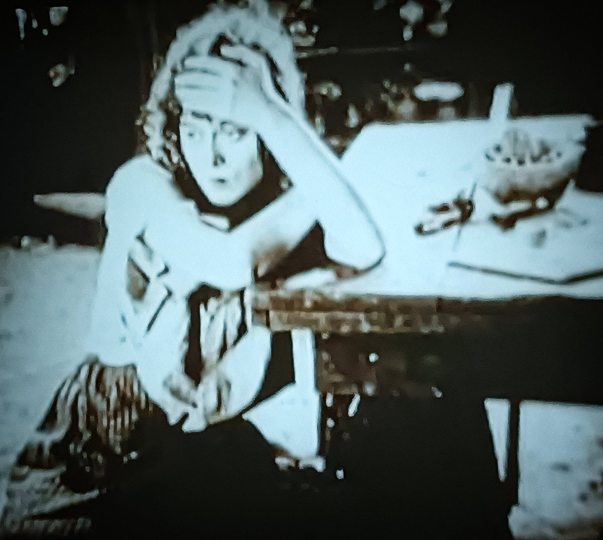 FramesRoaring's tweet photo. Clarine Seymour in "Scarlet days" 1919 #griffith #silentmovies https://t.co/ynOioxn6M5