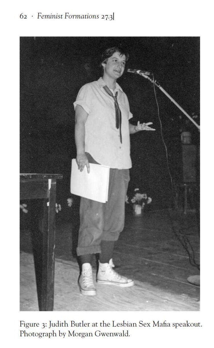 SweetCarofine_'s tweet image. Any time I teach Butler I make sure to find a way to include this iconic image from the 82 conference 🤭