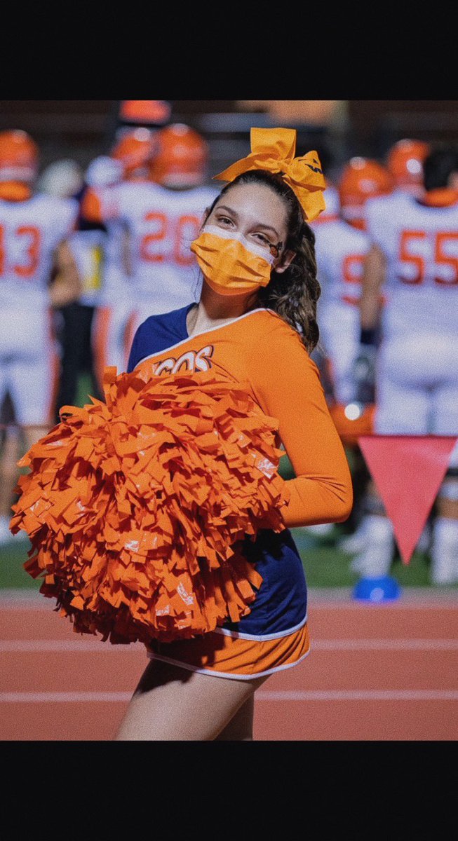 Senior Varsity Cheerleader and Co-Captain, Natalie Rangel🤍
🔹Her favorite memory was winning the CRUSH game all three years!
🔸She will be continuing her education at The University of Texas at San Antonio! Go Runners!
🔹We will miss you! And we’ll always love you! #seniorsunday