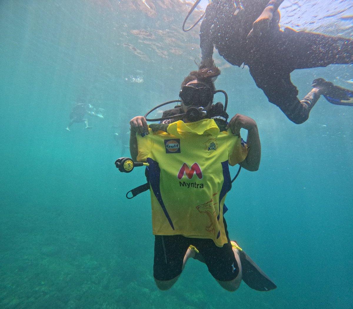 rohan_motagi's tweet photo. #WHISTLEPODU From Deep Sea

@ChennaiIPL @CSKFansOfficial @WhistlePoduTeam 
#YELLOVE #EVERYWHEREWEGO #WEARERHECHENNAIBOYS #MSDhoni #MSD #THALA #CSK #CHENNAISUPERKINGS https://t.co/1lkmgbPZye