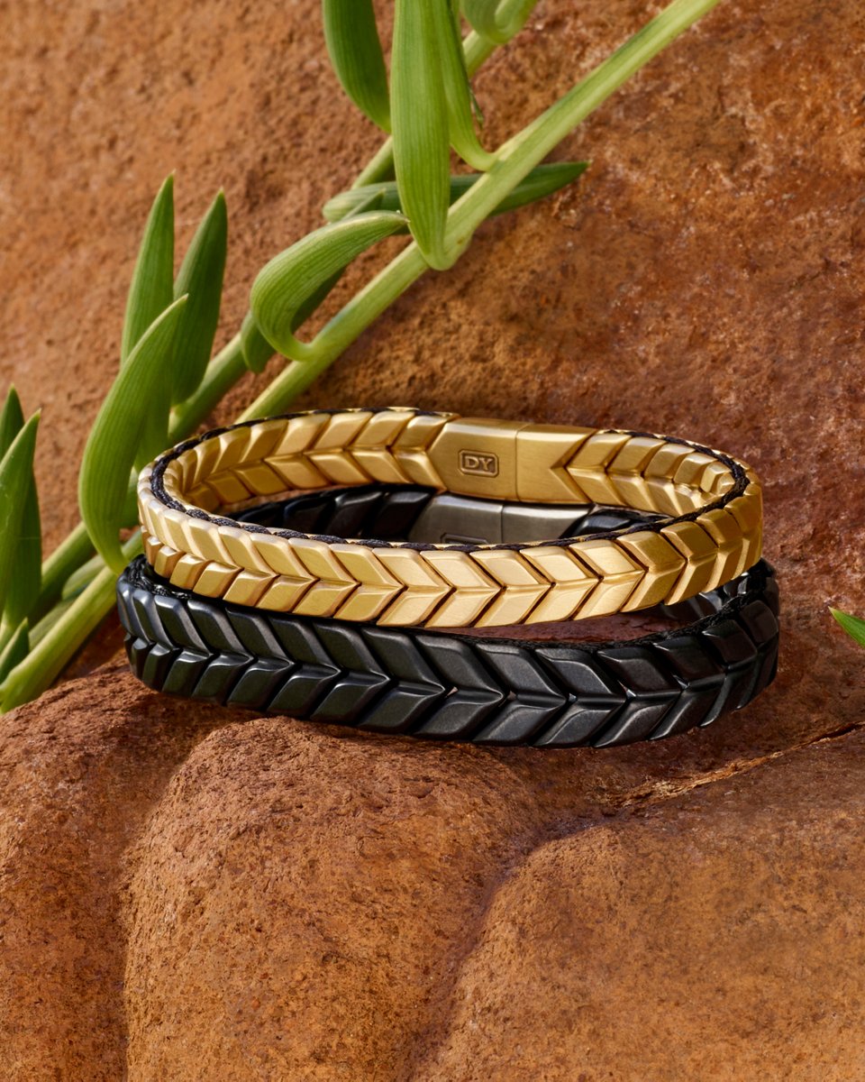 Perfect pairs. Woven Chevron bracelets in a stylish stack, made from sterling silver and black titanium.

#DavidYurman 

bit.ly/3q7LBYx