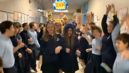 🎼 #MakeaJoyfulNoise for @OurLadySchool! 🎤 These #saintsandscholars are dancing in the halls (with a very special mascot!) while the Principal is away at this Northampton County elementary school. Each vote is a donation of $10 or more to the school! weloveourcatholicschools.com/fundraising/ou…