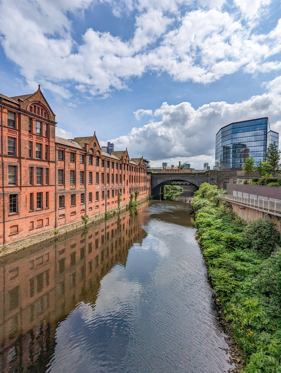 I'll never tire of admiring this stretch of river, especially at this time of year.

Manchester/Salford