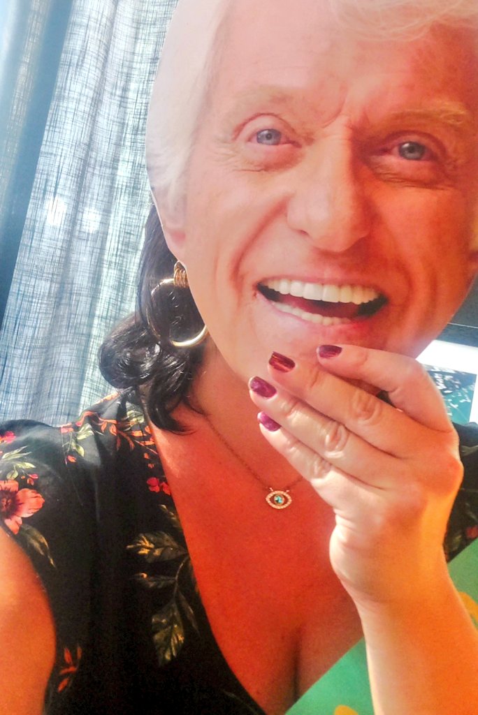 Sunshine42_alc's tweet image. Day 2...still alive...ish!! #henweekend #lovedick #Blackpool☀️💙