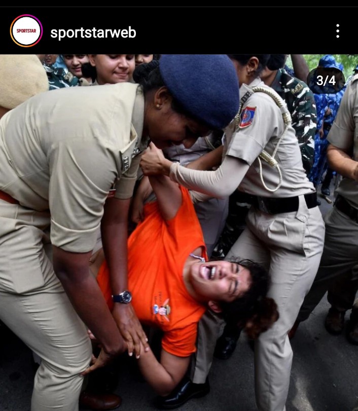 Gufran_tutor's tweet photo. Too much democracy... 
😔😔😔
#WrestlerProtest
#IStandWithMyChampions https://t.co/NTk1f6hQqk