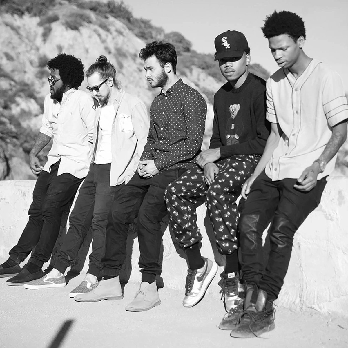 spacecowboyhash's tweet photo. May 28th, 2015. 

Happy 8th anniversary to Donnie Trumpet and The Social Experiment's "Surf". 🏄🏿‍♂️🌊 https://t.co/6py30bWpma