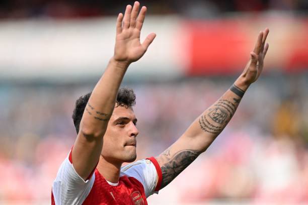 IDGoonerscom's tweet photo. Musim terbaik lo, musim dimana lo bisa bawa Arsenal bersaing buat gelar PL, finish di posisi ke-2, dan kembali bermain di UCL setelah sekian lama. Tapi lo ngga akan berada di skuad ini lagi bersama mereka untuk musim depan. Terima kasih, Granit. https://t.co/kf4UmuVIen