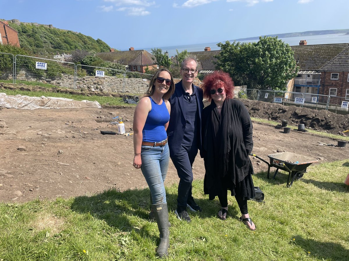Enjoyed chatting about all things archaeological and historical with <a href="/ImmortalEgypt/">Immortal Egypt: Prof. Joann Fletcher</a> and <a href="/DavidSillitoBBC/">David Sillito BBC</a> at the <a href="/bigideassea/">Big Ideas By The Sea- Scarborough</a> Scarborough Big Dig yesterday.