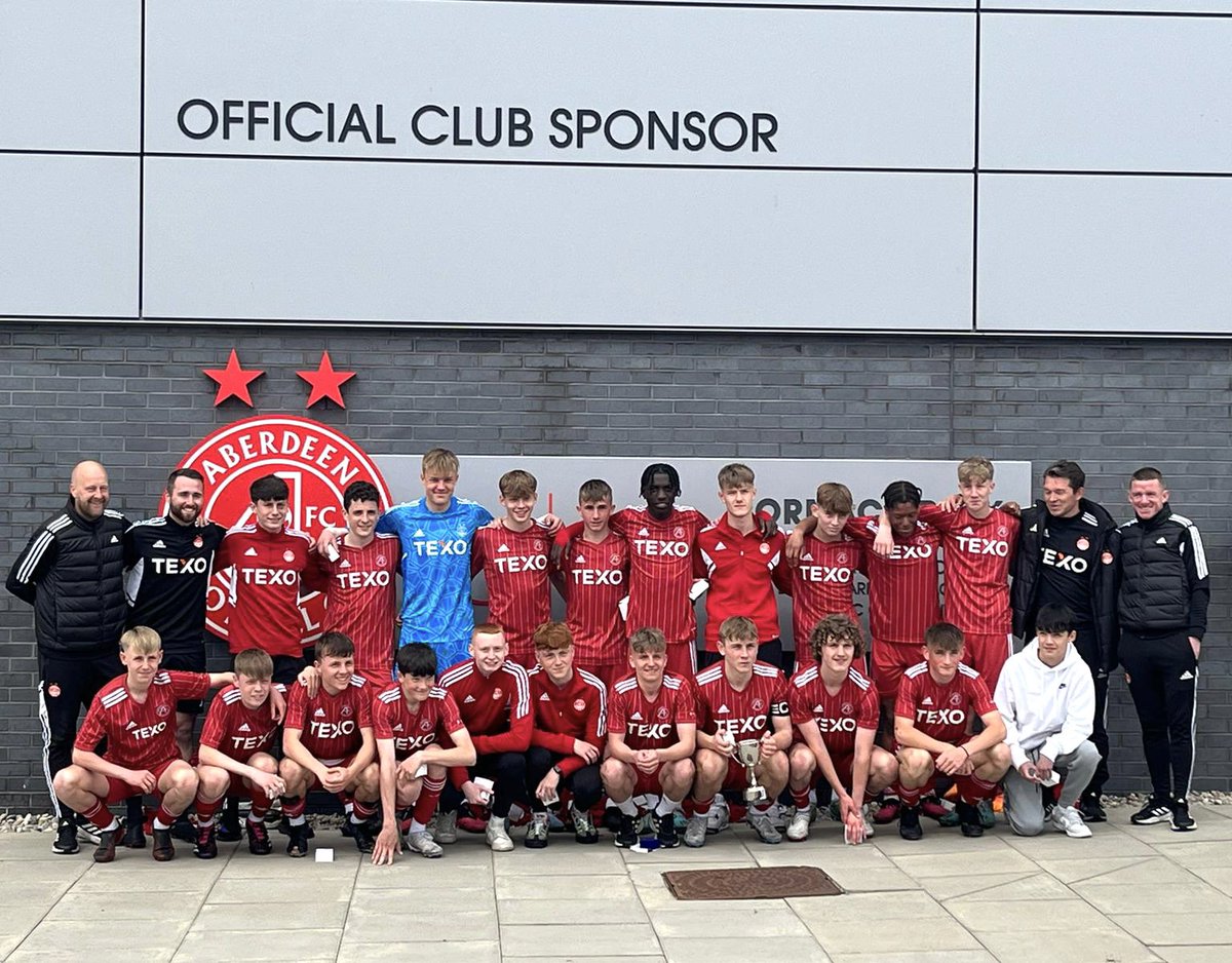 U16s CAS LEAGUE CHAMPIONS 🏆 

Congratulations to our U16s who won the U16s Club Academy Scotland League title this afternoon. Well done to all the players and coaches on this achievement. #Champions