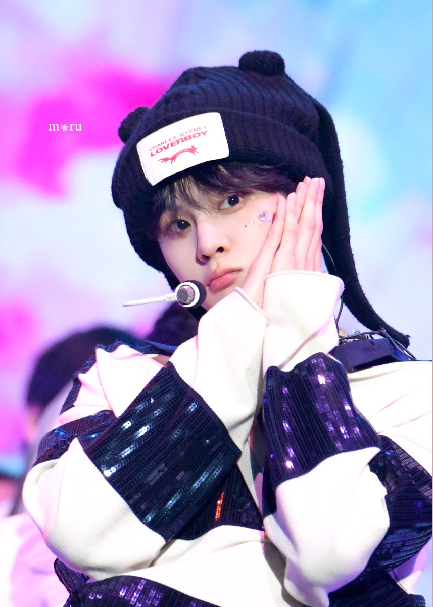 𝐦❄︎𝐫𝐮 tweet media