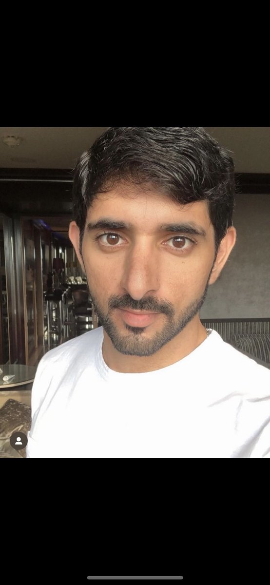 DrillScarsGen8's tweet photo. The Crown Prince (Fazza) The Sheikh, &amp; The Burger King https://t.co/1mV5DUKAu6