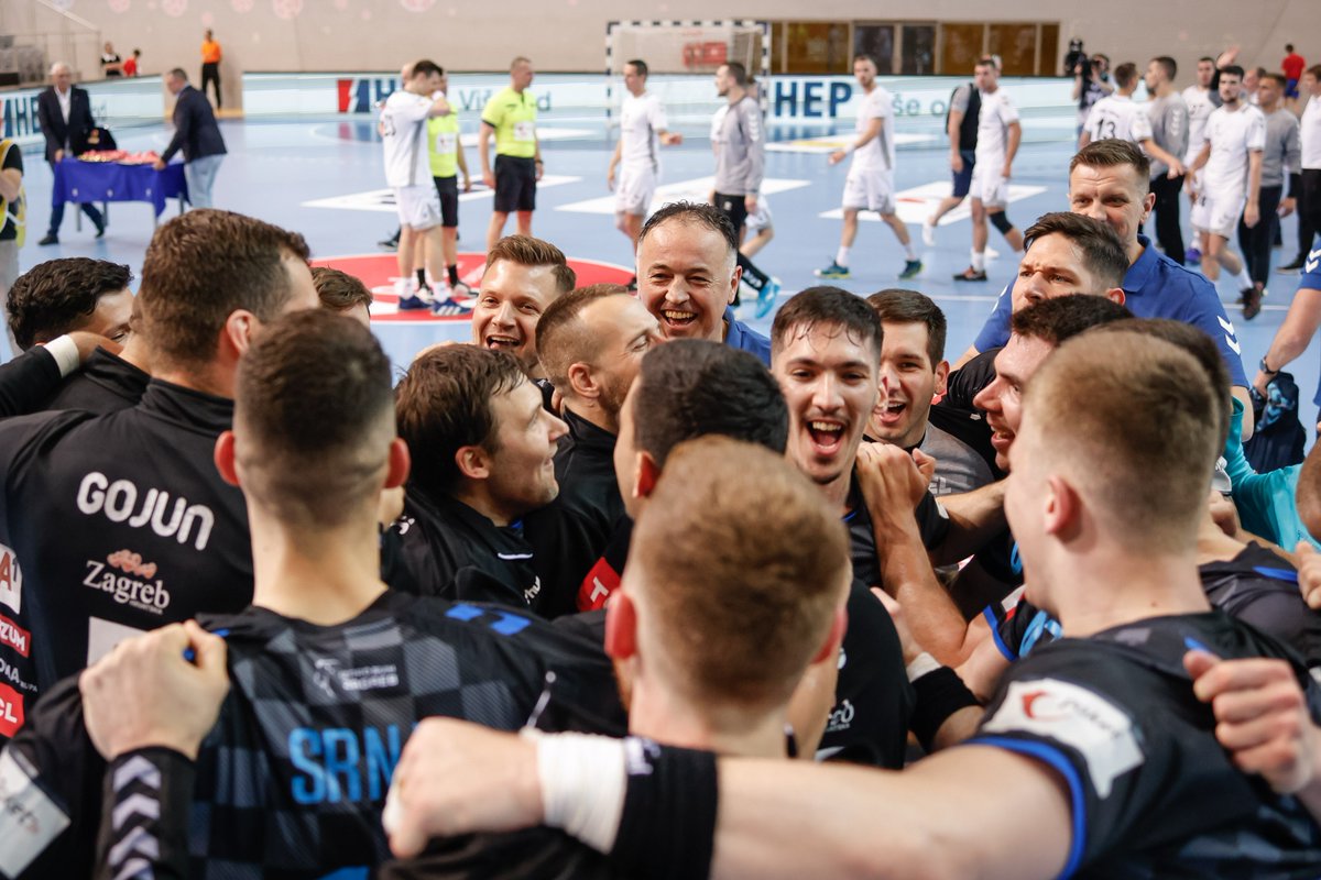 𝟮𝟵 𝘅 🏆 𝗞𝘂𝗽 𝗛𝗿𝘃𝗮𝘁𝘀𝗸𝗲

#IznadSvihZagreb #rkzagreb #crohandball
 📷 HRS / Kolektiff images