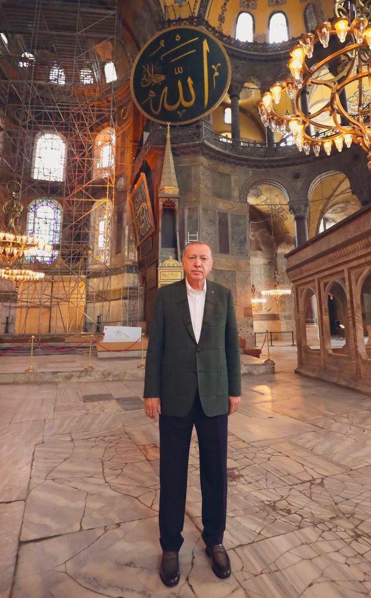 Trhnnn_16's tweet photo. Kâfire Karşı Elif Gibi Dimdik...
Allah'a Karşı Vav Gibi Eğilen Lider..!

ADAM KAZANDI 😍

Çok şükür Elhamdülillah ☝️🇹🇷 https://t.co/24hKqeWyiD