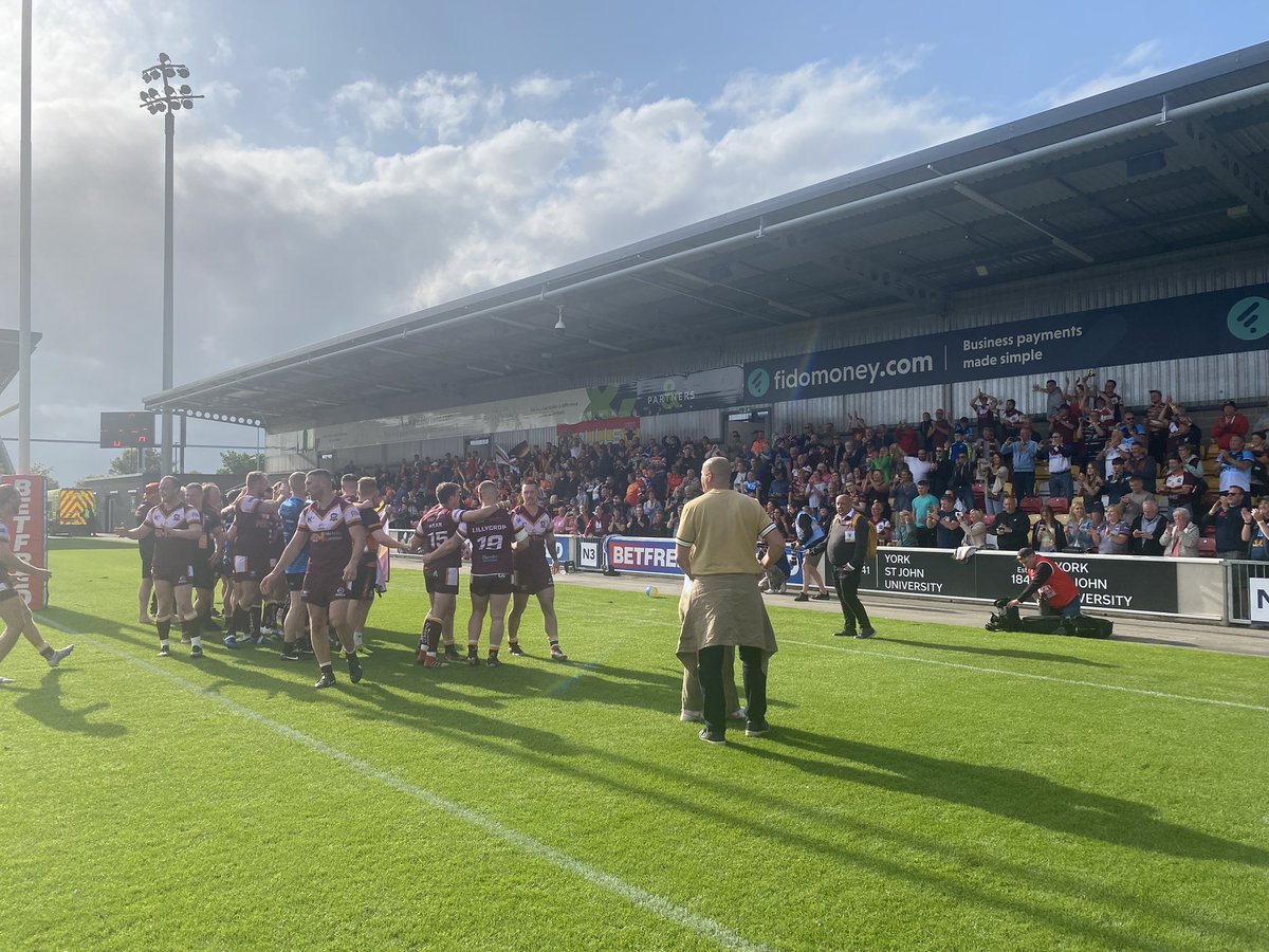 FULL TIME | What a second half from the boys, holding out the Panthers with 16 unanswered points to move up the ladder! 

Bulldogs 20 - 12 Panthers

Thank you for your support! #DogsOnTour

#COYD #UTD 🐶