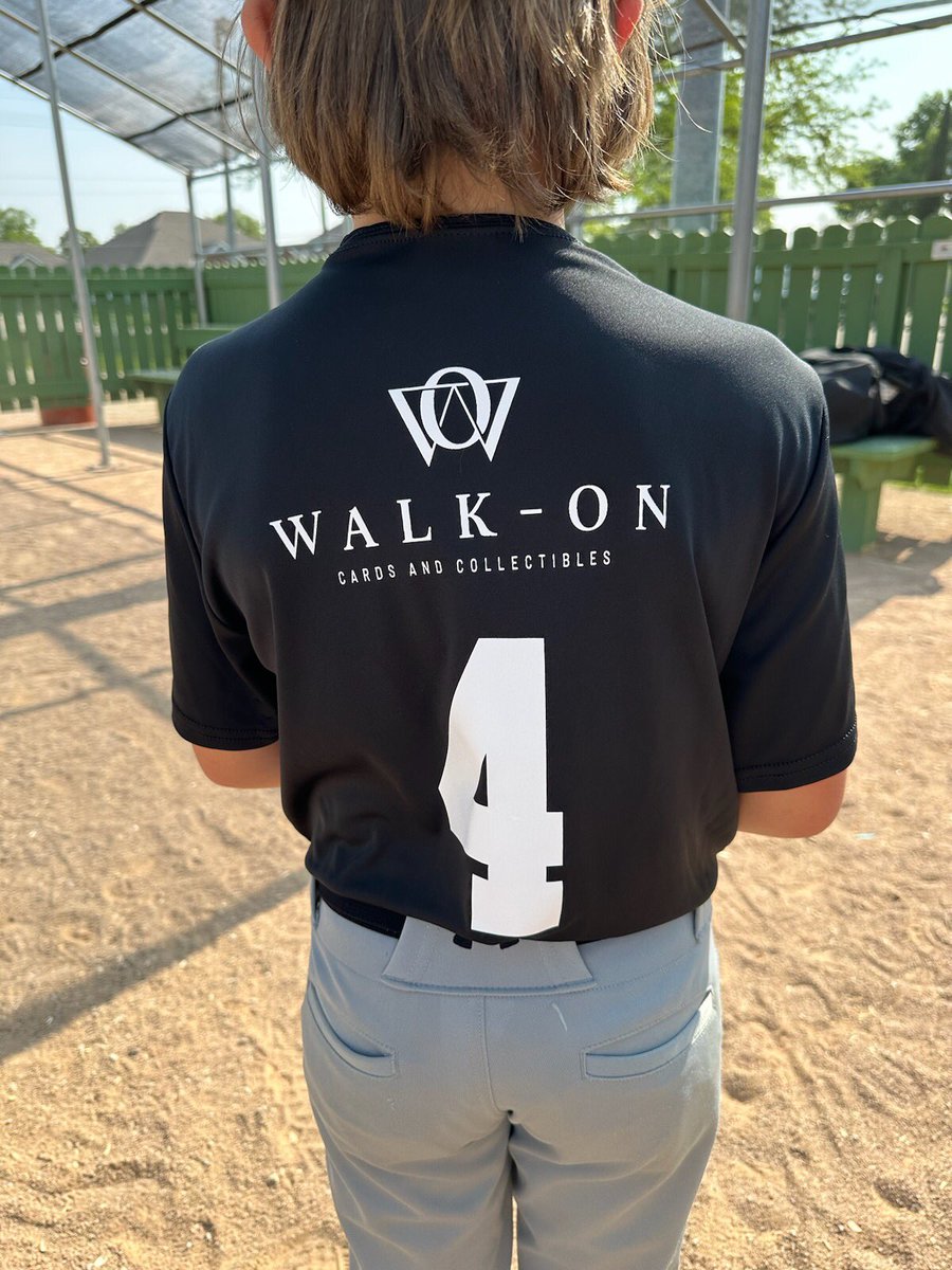 Walk-On Cards and Collectibles is a proud sponsor of Nighthawks Colts baseball. Good luck this season!