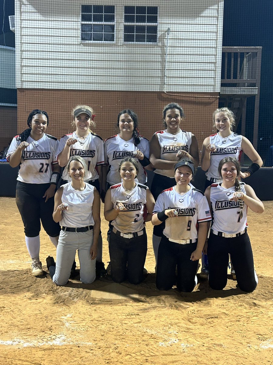 TN Illusions - Ward (@illusionst95812) on Twitter photo First time together for the season and these girls left with some hardware!
Shout to Lilly Brown with the three run homer and to <a href="/KailaHolloway27/">Kaila Holloway</a> for pitching a no hitter with 5SO in the championship game! #weareTNI First time together for the season and these girls left with some hardware!
Shout to Lilly Brown with the three run homer and to <a href="/KailaHolloway27/">Kaila Holloway</a> for pitching a no hitter with 5SO in the championship game! #weareTNI