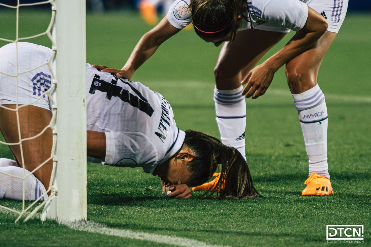 ⚪🟣 Lucharon hasta el final! 

#CopaDeLaReina 
📸 <a href="/_MatthewSimpson/">Matthew</a>