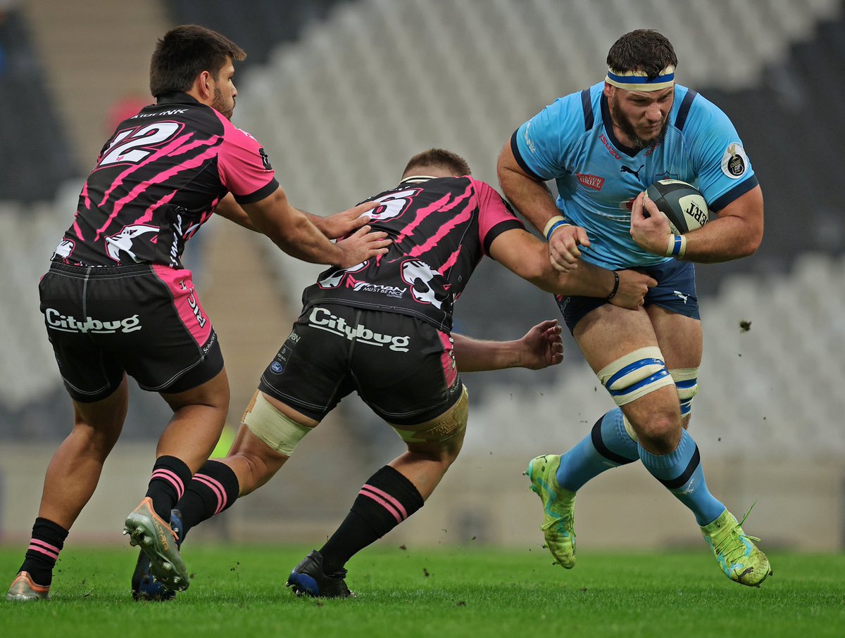 The @BlueBullsRugby produced clinical physical performance to beat the Pumas  24-17 in Nelspruit on Saturday. 📸 Johan Orton / @rugby365com @CanonRSA @CanonEMEApro  #Mediaphotos #Sportsjournalism @TheCurrieCup