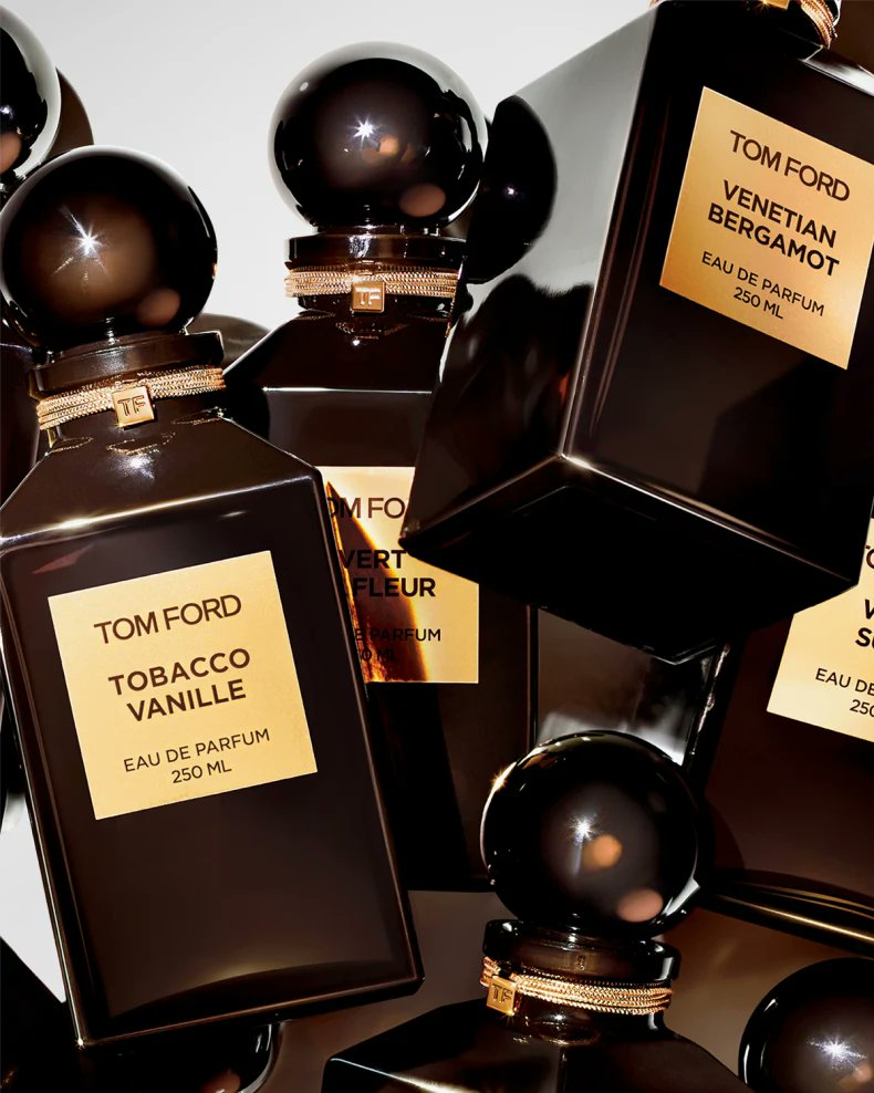 The Allure of Tobacco Vanille Eau de Parfum by Tom Ford: A Timeless Ode to Opulence highlifeaffairs.com/the-allure-of-… #tomford #tobaccovanille #eaudeparfum