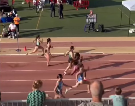 la_famu's tweet photo. Notable participación y nueva plusmarca regional en Granada

⏱️ Eva Ibarra, 11.98 en 100m.l. 👉 Mejora su anterior plusmarca regional Sub20, 12.02 (Torrent, 16-07-2022) 🏃‍♀️

🗞️ https://t.co/vfIlcTWN66 https://t.co/lgHl0MyO4k