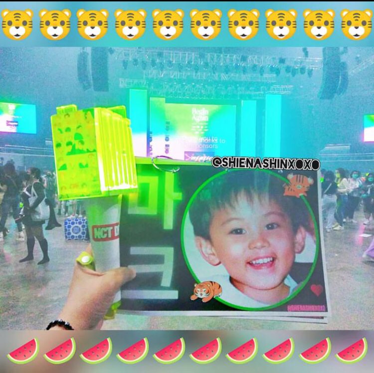 Shienashinxoxo's tweet photo. Remembering #BeginAgain_KPOP which is my FIRST ever concert after PANDEMIC...🥲
how blurred my pics are...😅
how elated I was being IG mootz with jbrogym...🤭
and how it was SURREAL seeing and cheering for #5Dream in flesh🥹
Happy Anniversary~💚 https://t.co/KRexYoAGl5