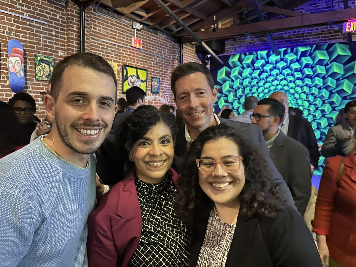 NLC_LA's tweet photo. NLCers in action! Great to see so many of our Fellows and alumni at the California Democratic Party State Convention through their various roles. https://t.co/4iKqKySMCY