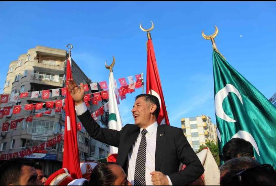 Sen hep omuzlarda yükseleceksin liderimiz <a href="/DrSinanOgan/">Dr. Sinan Oğan</a>