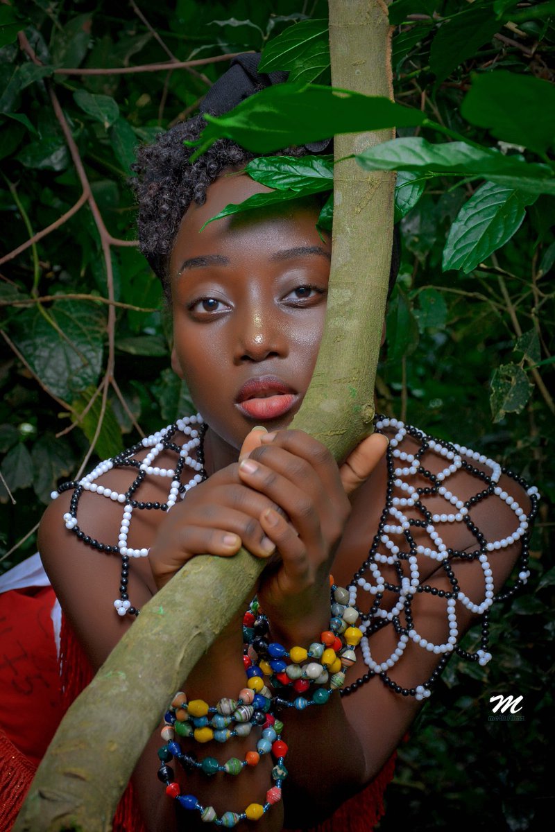 MetkLine's tweet image. Check out Misha Lysha a proud Presenter, Model and Actress.
😉through the link below✌️ youtu.be/cgF3Cdet4vc