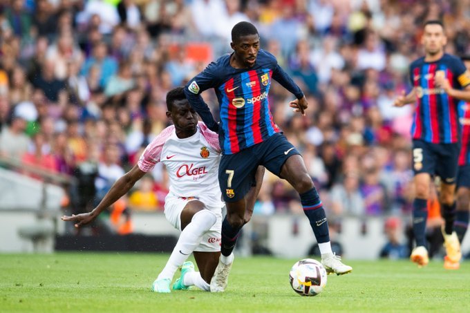 Successful dribbles in today's game:

10- Dembélé
9- All the other players, from both teams, combined